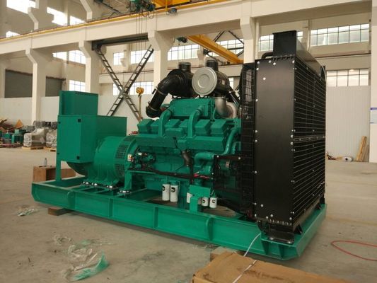 50Hz 3 Phase 470KW / 588KVA Air Diesel Generator Dengan IP23 Meccalte Alternator Diesel Generator pemasok